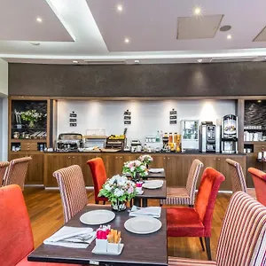 **** Hotel De Berny Frankreich