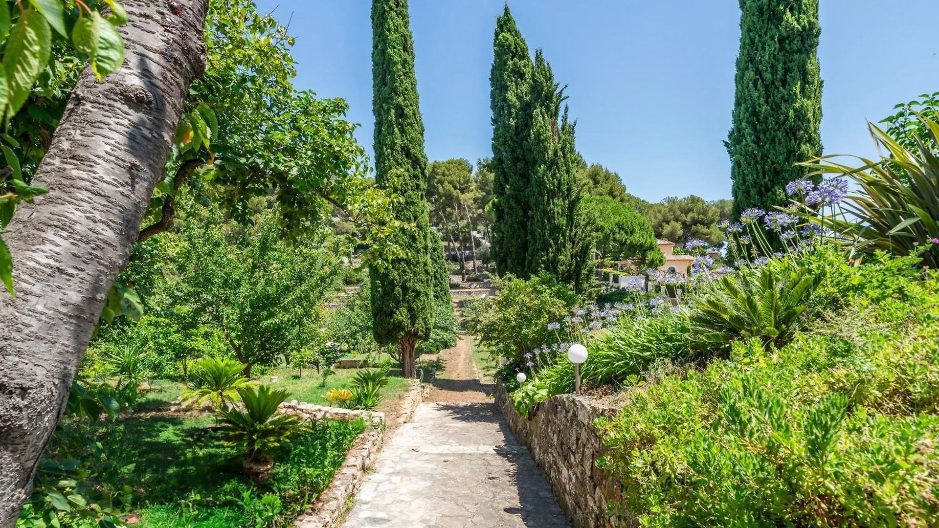 Hotel Domaine Des Encourdoules Vallauris Gasthof